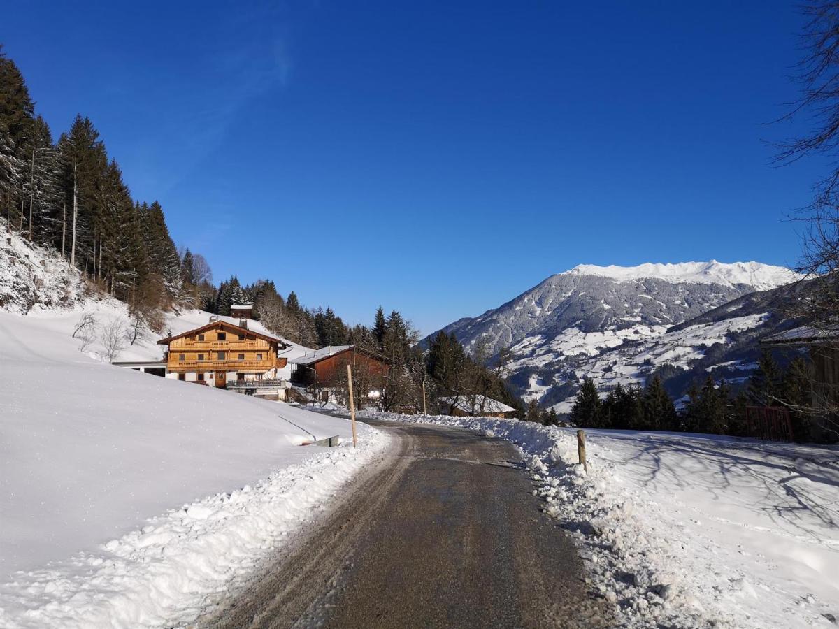 Haus Dengg Lägenhet Zellberg Exteriör bild